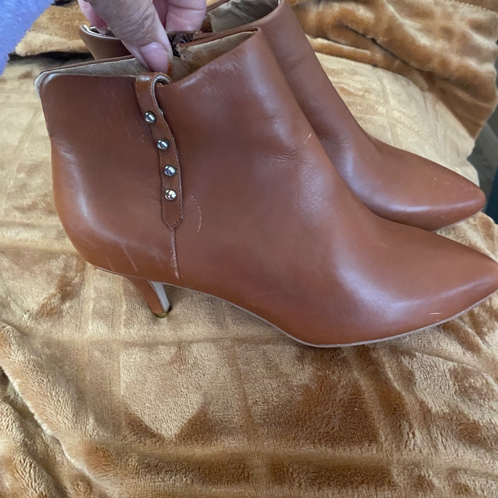 Booties - Picture 3 of 4